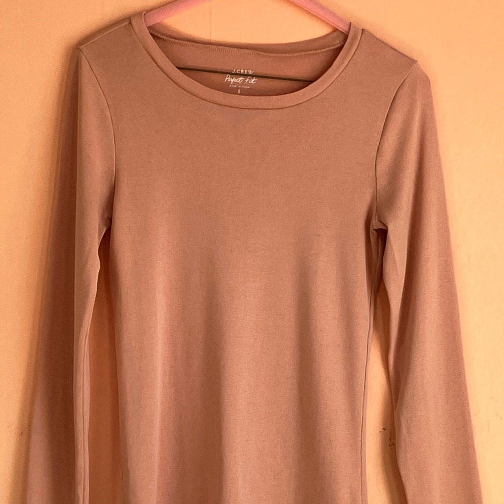 Soft Orange 🍊 J Crew “ perfect fit “ long sleeve tee